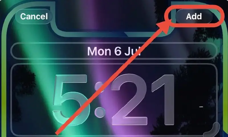 Enable Live Mode and adjust wallpaper position